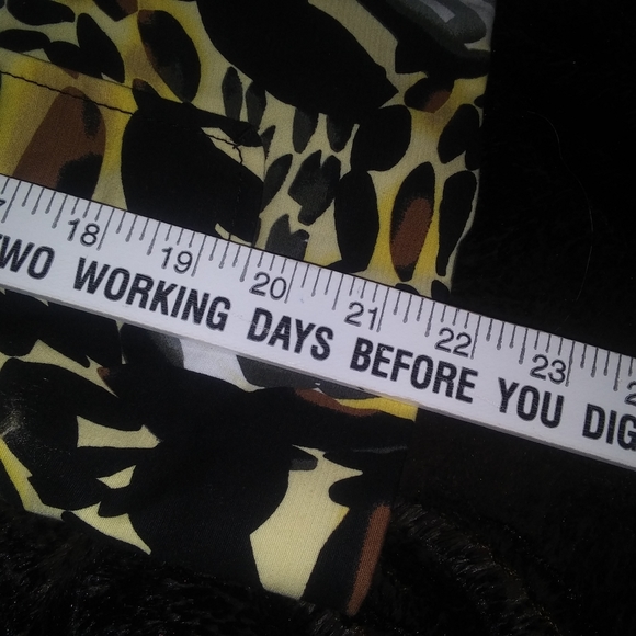 Tiger Print Blazer Rafaella Size Small Tiger Moms Ultimate Blazer! - Picture 9 of 12